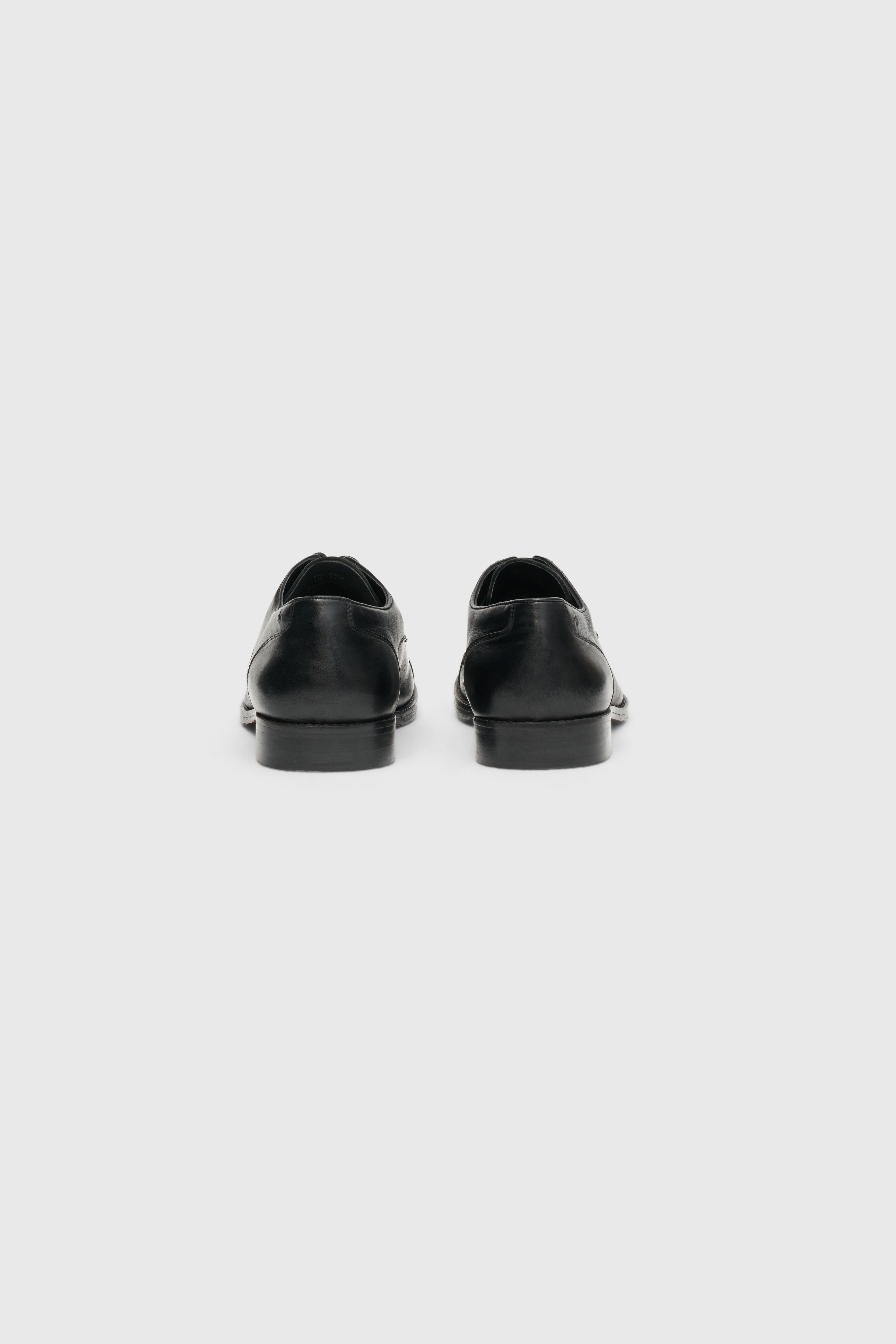 Black Captoe Shoes