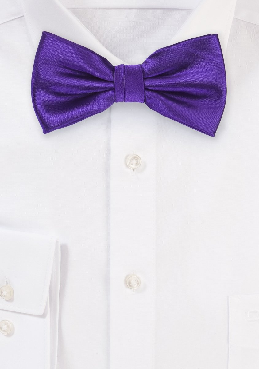 Regency Solid Bowtie