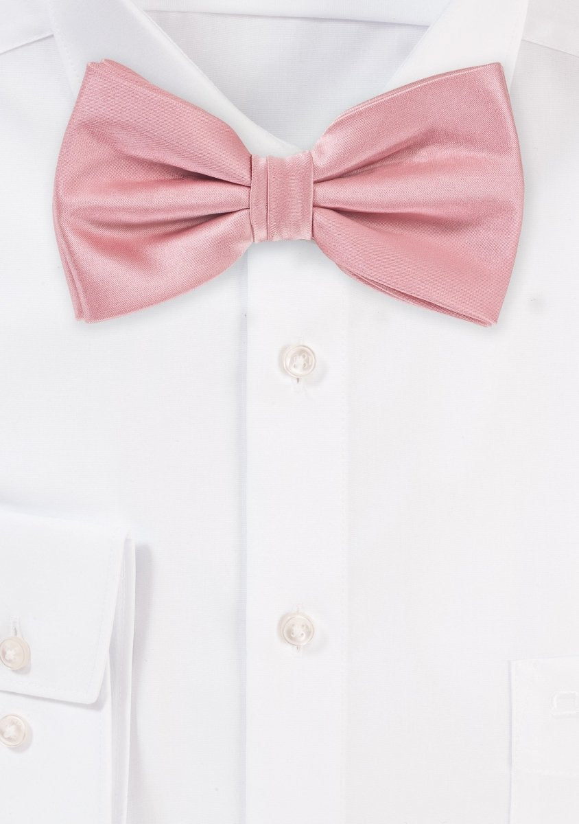 Soft Pink Solid Bowtie