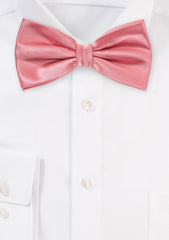 Tulip Solid Bowtie